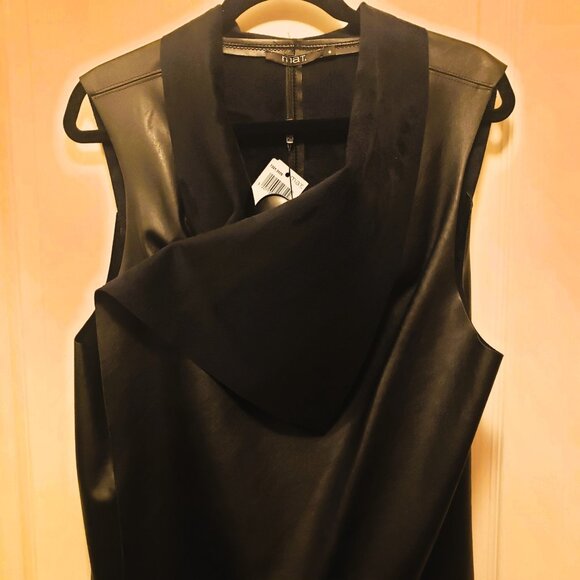 Mat Vest - NWT - Picture 4 of 15